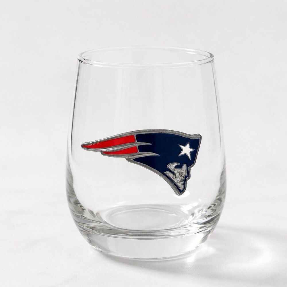 New England Patriots Raised Metal Logo Stemless Wine Glass NFL Barware 15oz